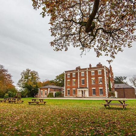 Yha Chester Trafford Hall Dunham-on-the-Hill Extérieur photo