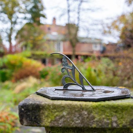 Yha Chester Trafford Hall Dunham-on-the-Hill Extérieur photo