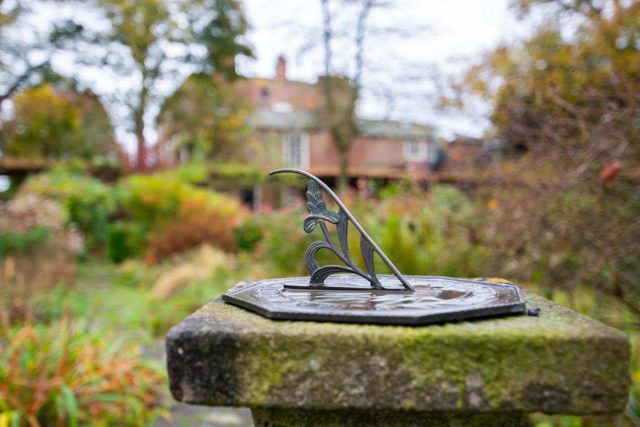 Yha Chester Trafford Hall Dunham-on-the-Hill Extérieur photo