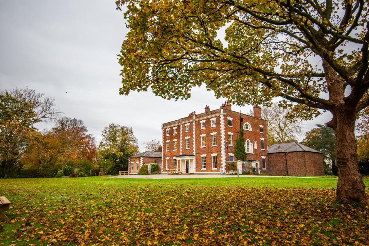 Yha Chester Trafford Hall Dunham-on-the-Hill Extérieur photo