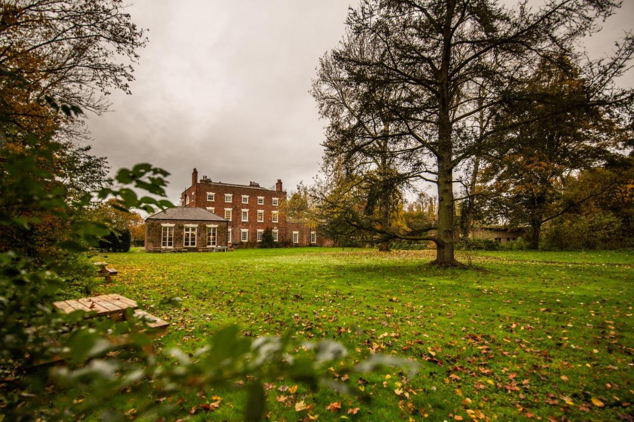 Yha Chester Trafford Hall Dunham-on-the-Hill Extérieur photo